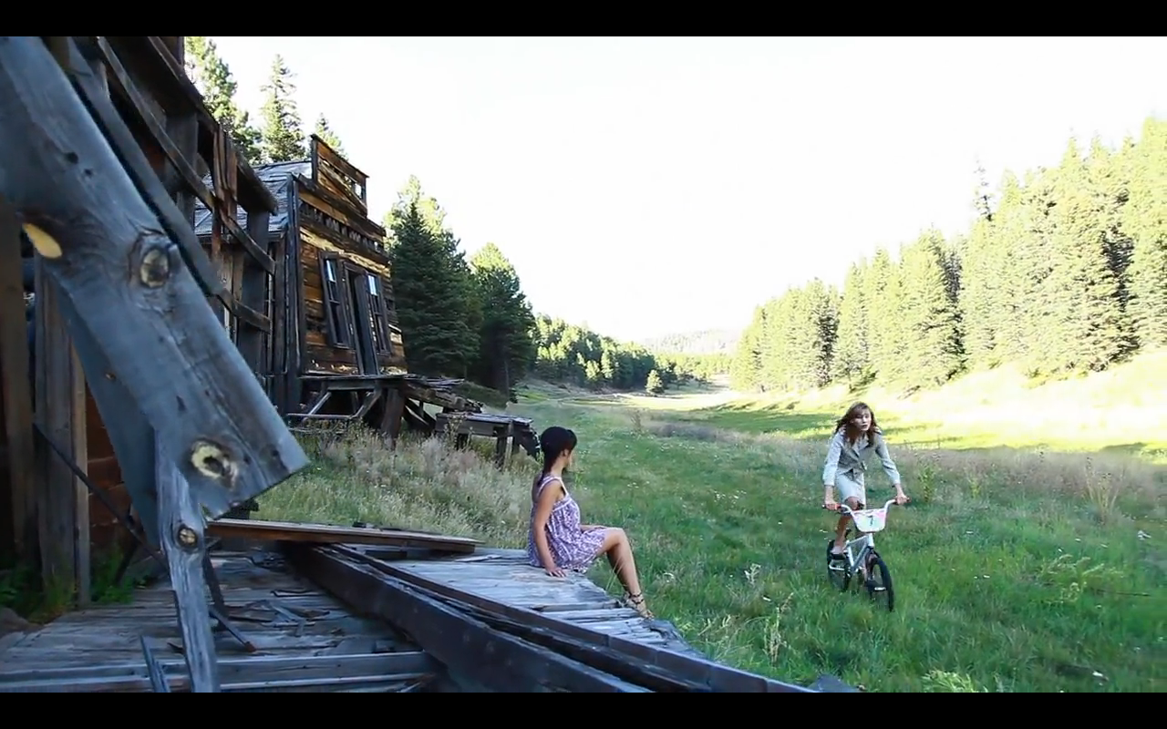 TUCKER SPRING 2013 R-T-W